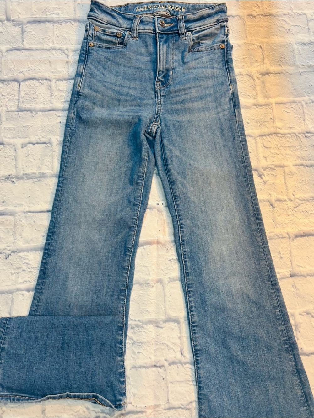 American Eagle Super Hi-Rise Flare 000 Regular Women’s Medium Wash Jeans